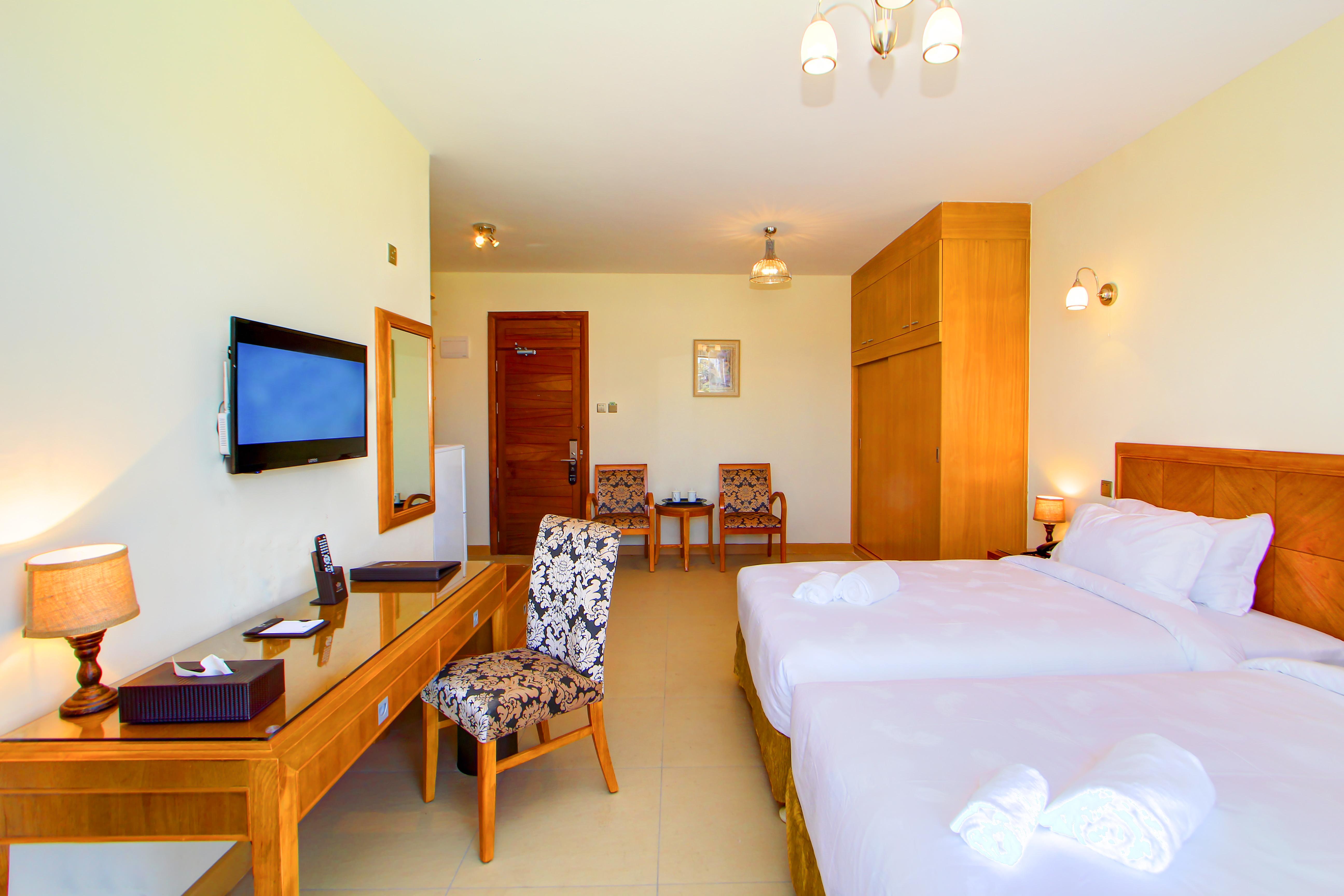 Lotos Inn & Suites, Nairobi Ngoại thất bức ảnh